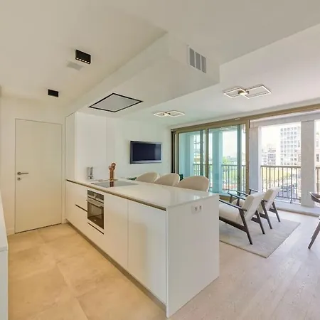 Apartment Designer Flat 2br - Central
